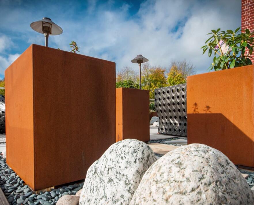 博乐锈钢板花箱